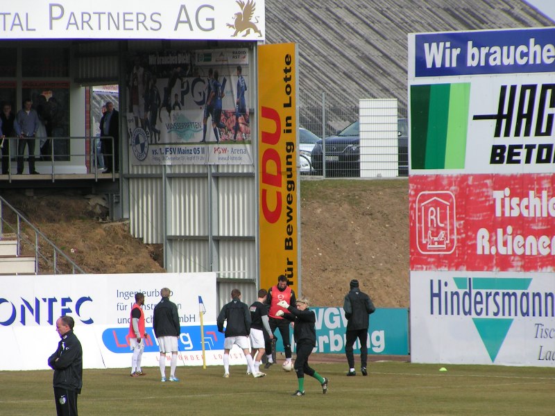 lotte12032011_109.jpg