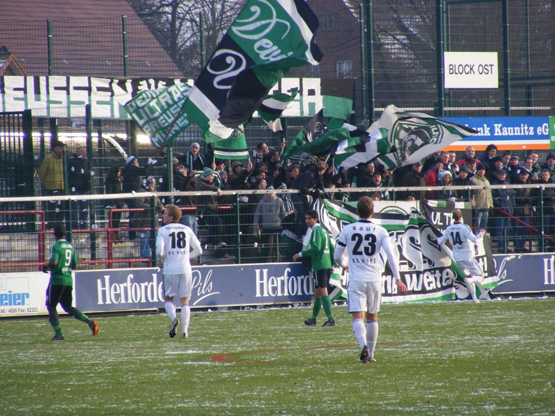 verl27112010_240.jpg