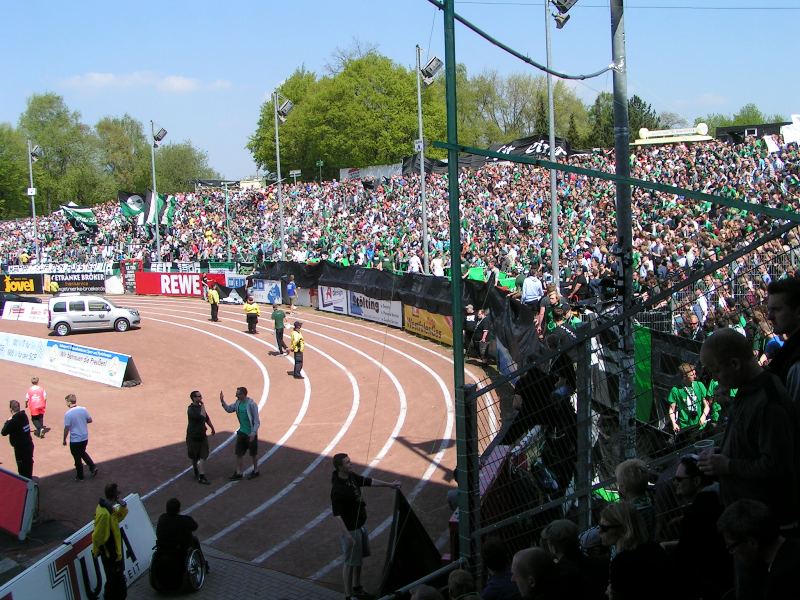 kickers04052013_000.jpg