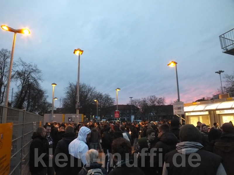 halle04042015_007.jpg