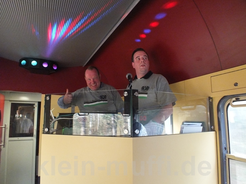 halle04042015_046.jpg