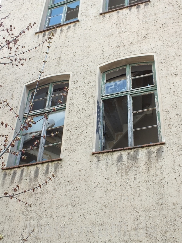 halle04042015_153.jpg