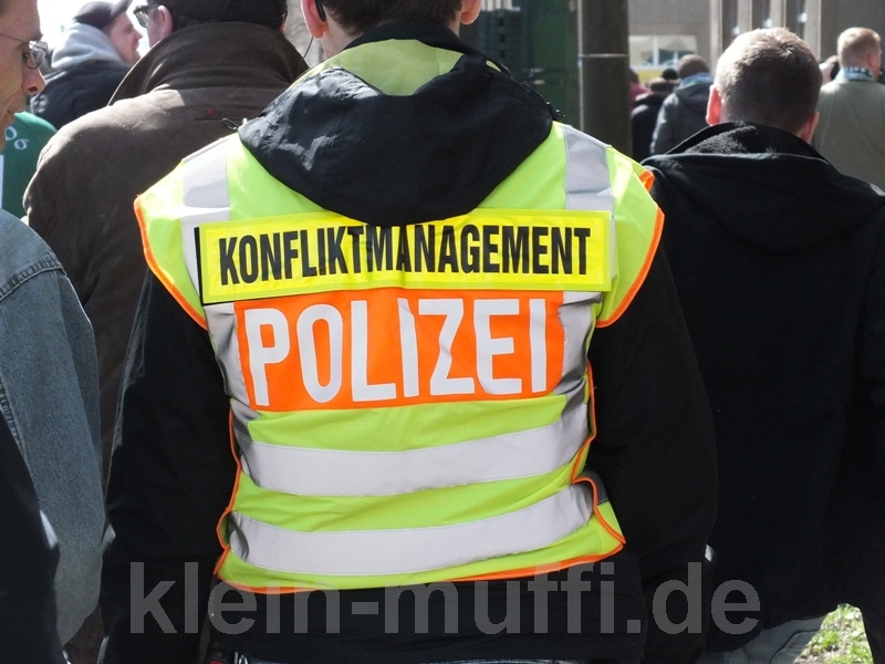 halle04042015_165.jpg