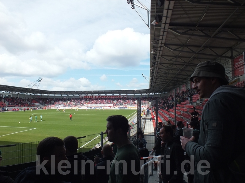 halle04042015_199.jpg
