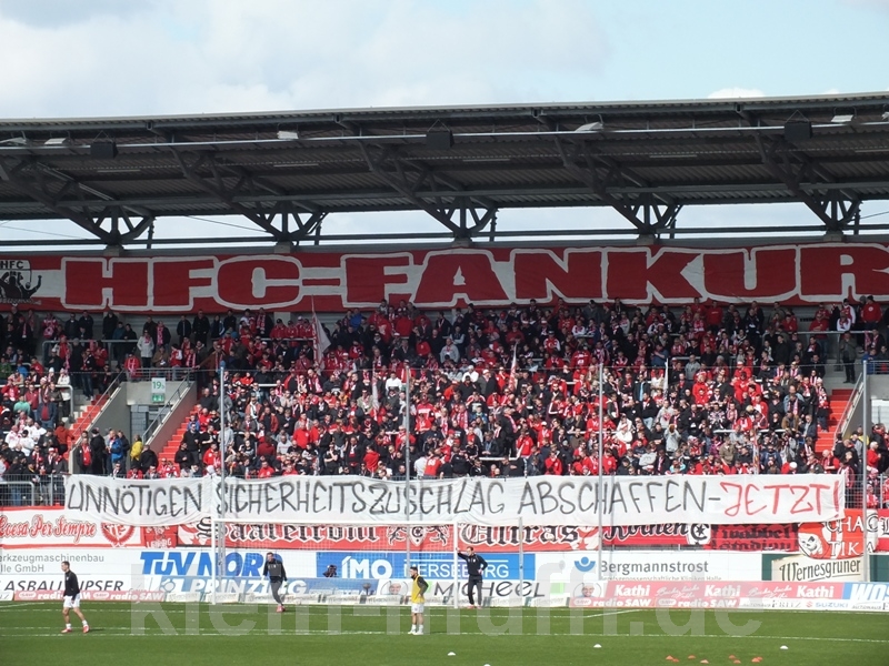 halle04042015_203.jpg