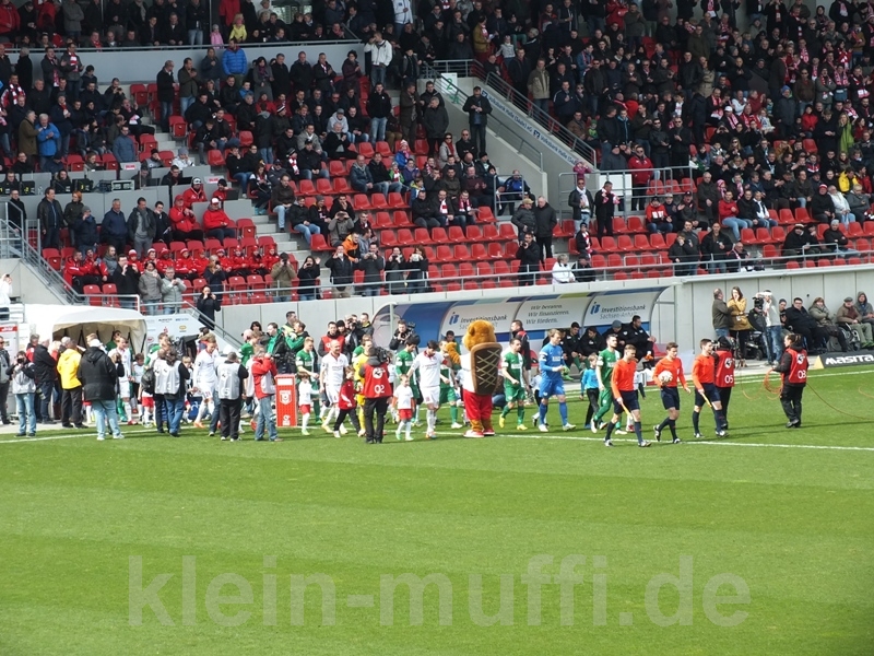 halle04042015_228.jpg