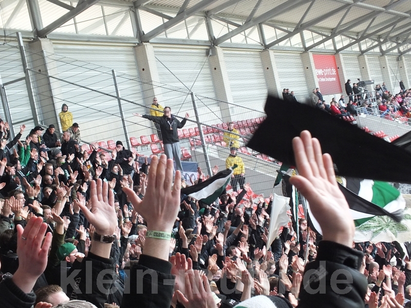halle04042015_277.jpg