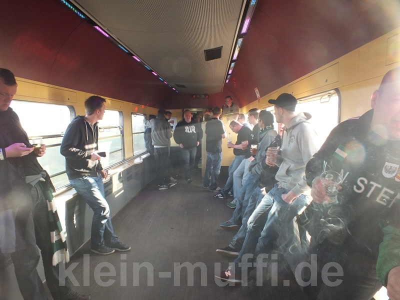 halle04042015_379.jpg